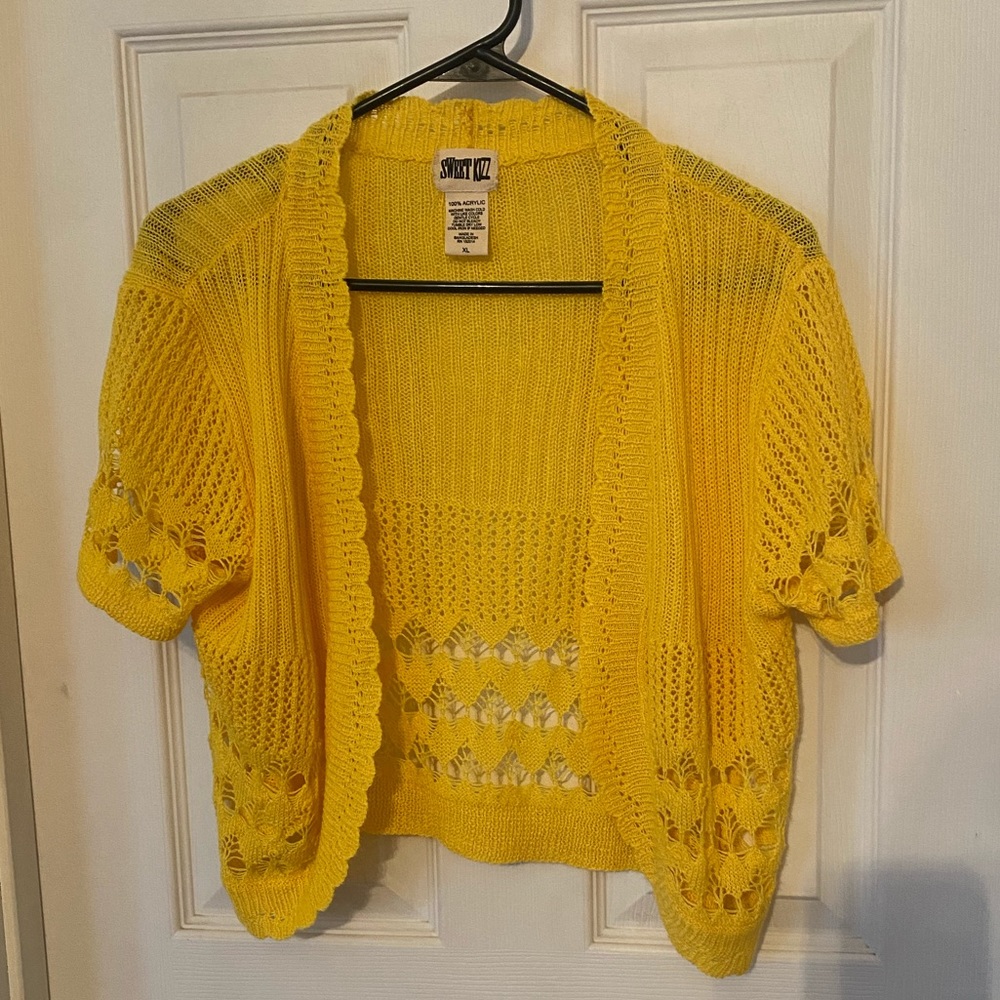 Cropped cardigan sweater
